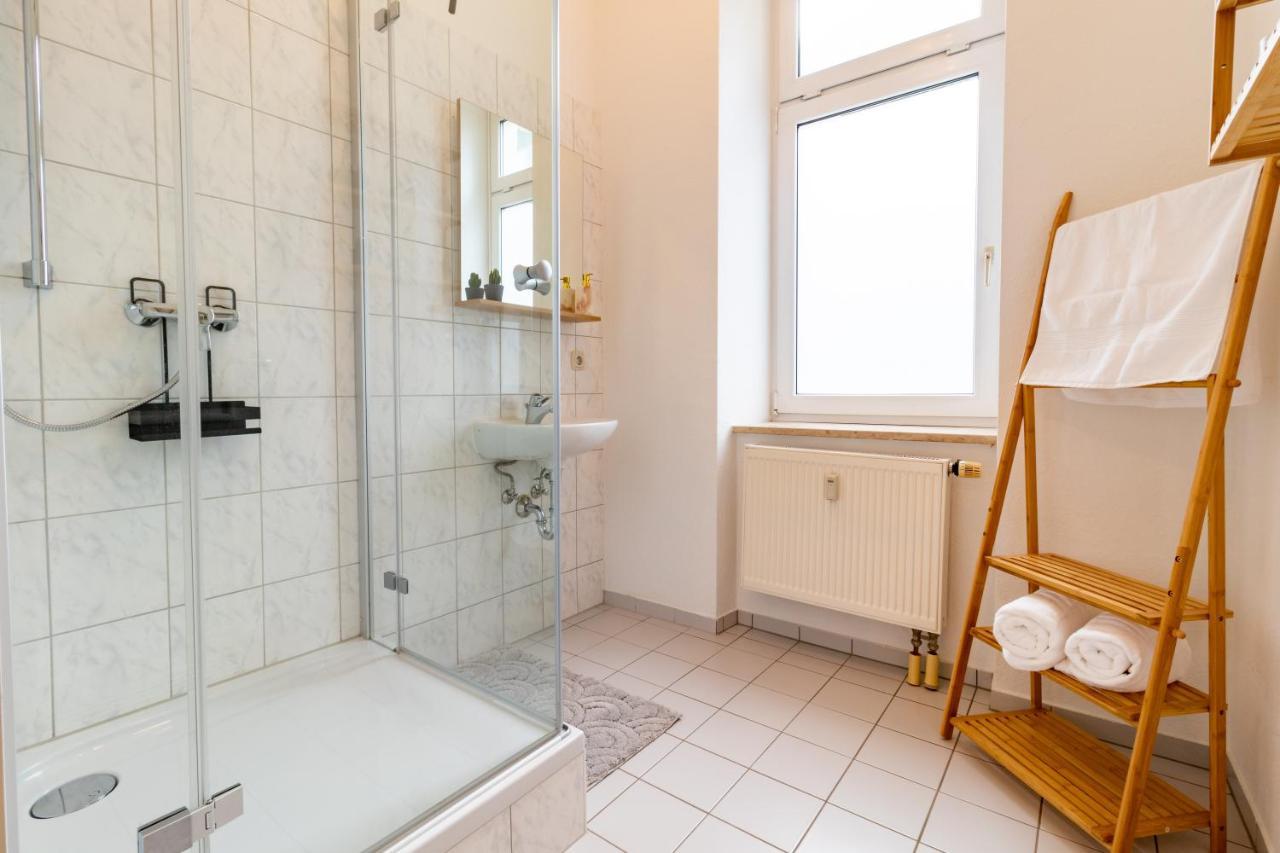 Exklusive Wohnung Mit Kingsize-Bett I 75Qm I Am See I Netflix I Gratis Kaffee & Teeangebot Chemnitz Zewnętrze zdjęcie